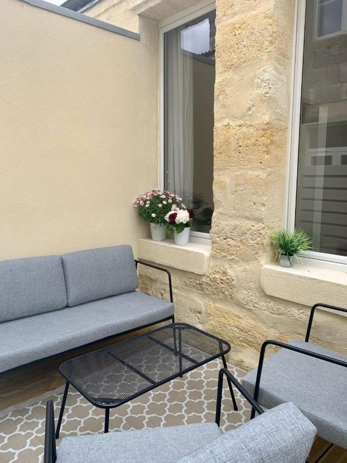 Lovely Accommodationwith Terrace Bordeaux Exterior photo